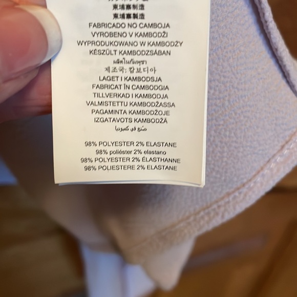 MICHAEL by Michael Kors bar neck cross over sleeveless top size M. - Picture 6 of 6